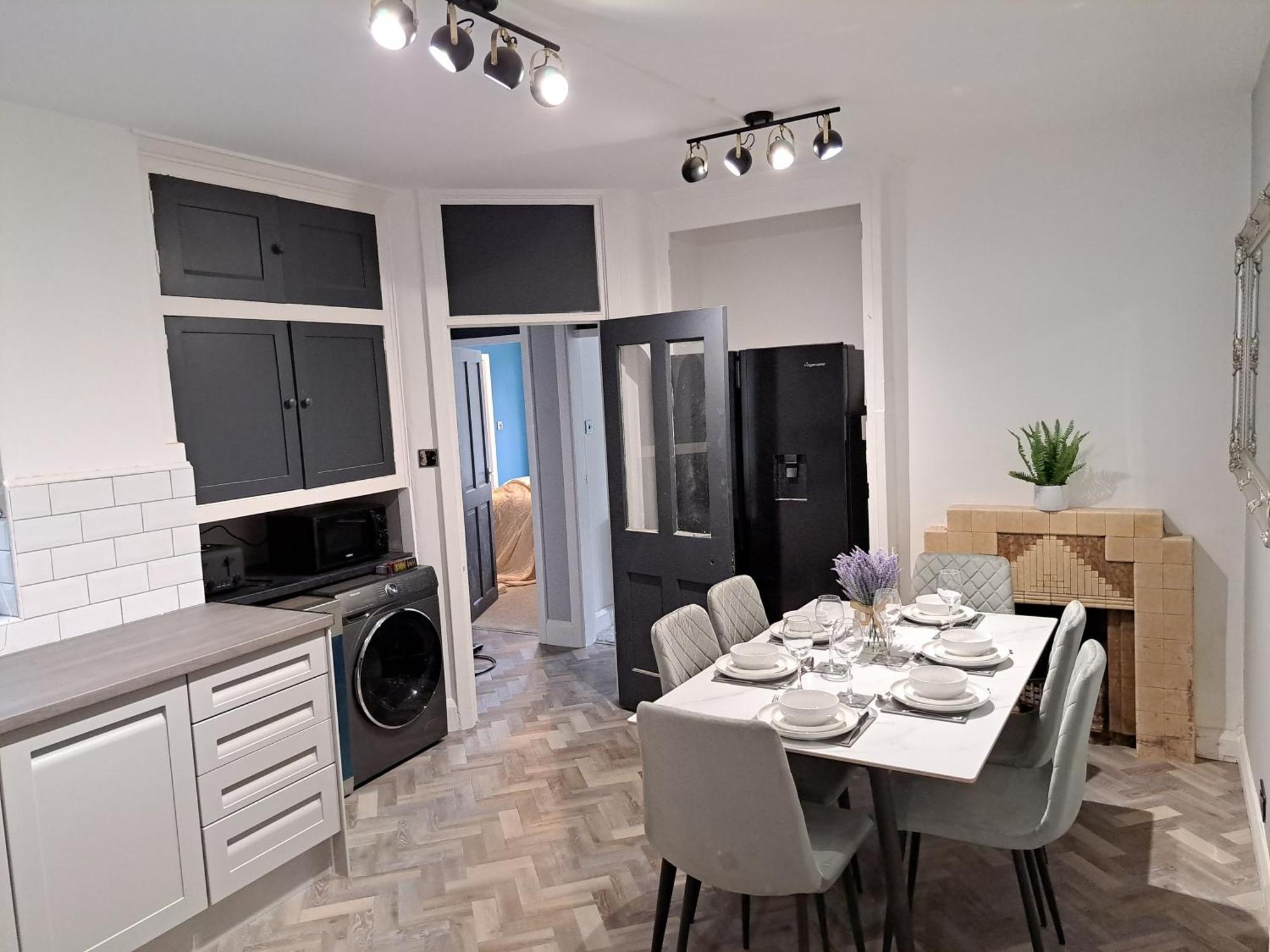 Kingsdown Apartment Great Malvern Bagian luar foto